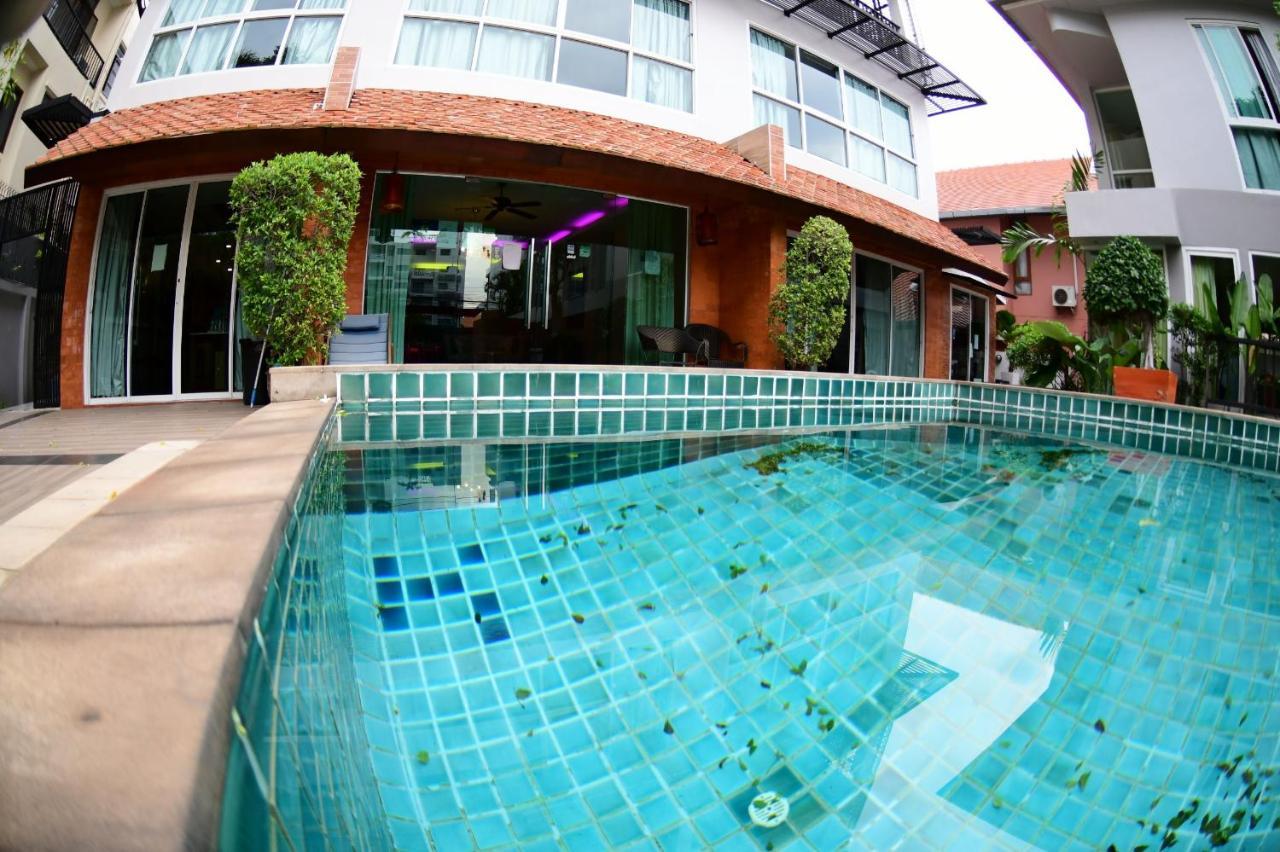 ตำหนักวิลล่า 10 ห้องนอน พร้อมสระว่ายน้ำส่วนตัว Ban Nong Tabaek Exterior foto
