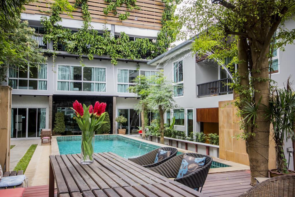 ตำหนักวิลล่า 10 ห้องนอน พร้อมสระว่ายน้ำส่วนตัว Ban Nong Tabaek Exterior foto